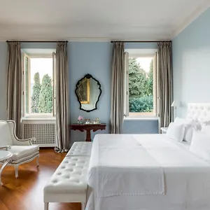 Della Pergola Relais Et Chateaux Hotel